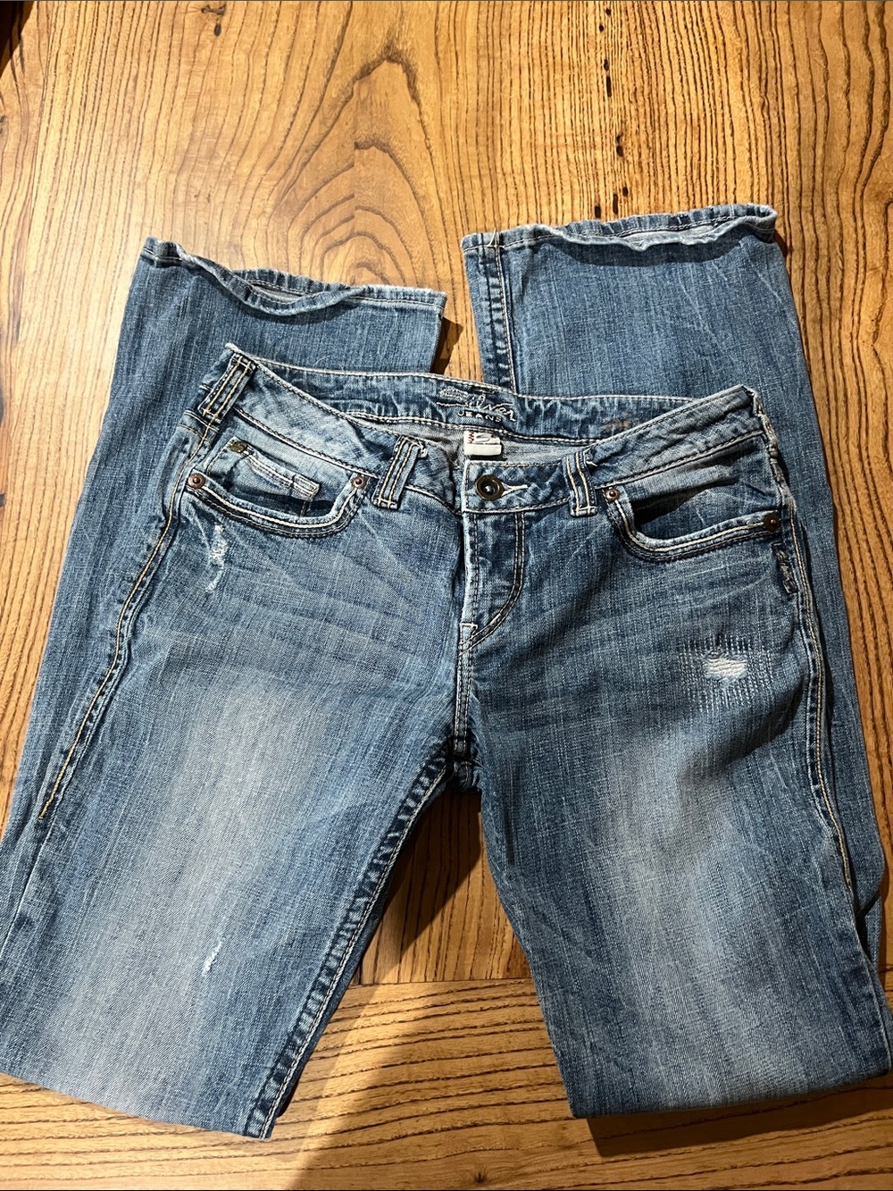Silver Jeans Women's Faded Blue Bootcut Jeans Alex 29 x 33